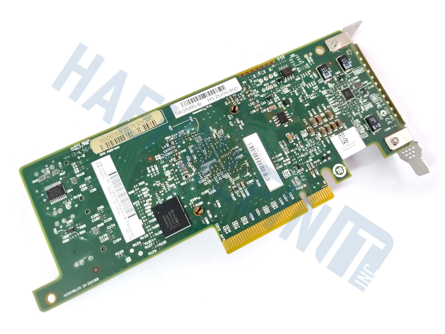 The backside of an HP H220 host bus adapter: A green printed circuit board card with a gold PCI connector, various electronic components, and white labels, shown on a white background with a faint watermark.